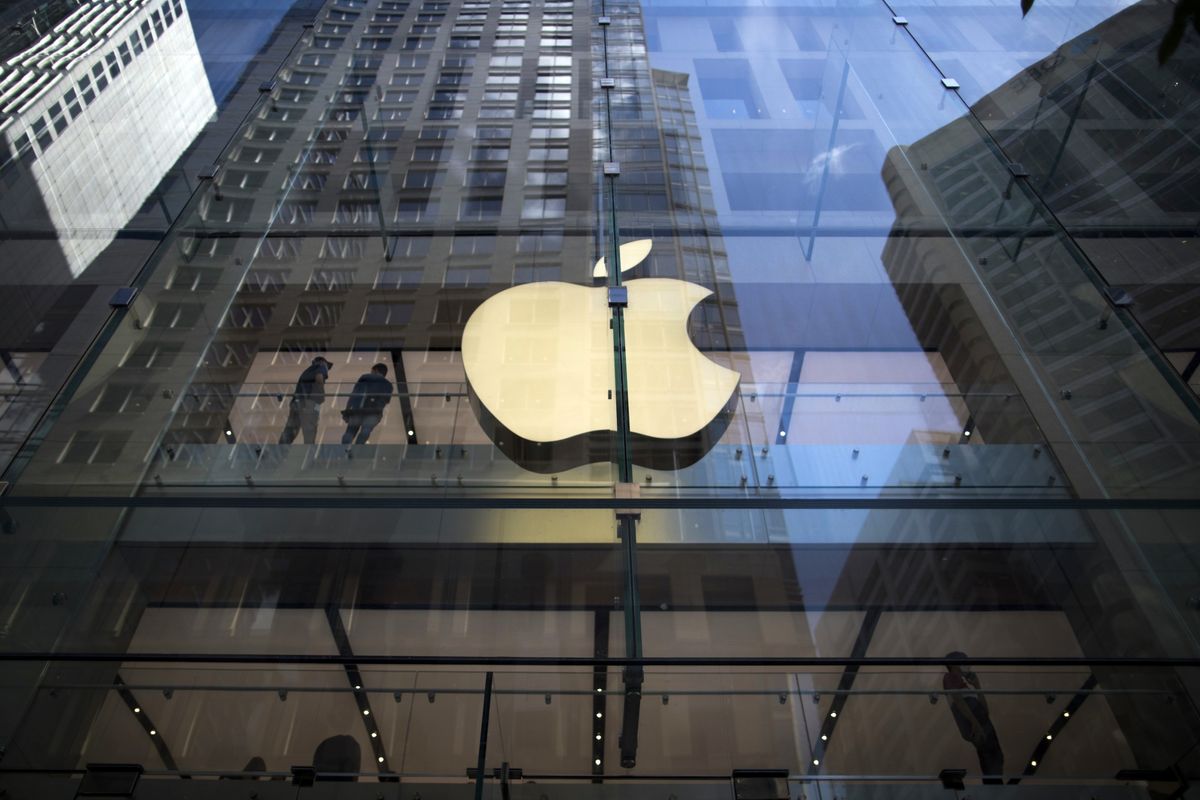 Apple’s slide topples last stock in $2 trillion club